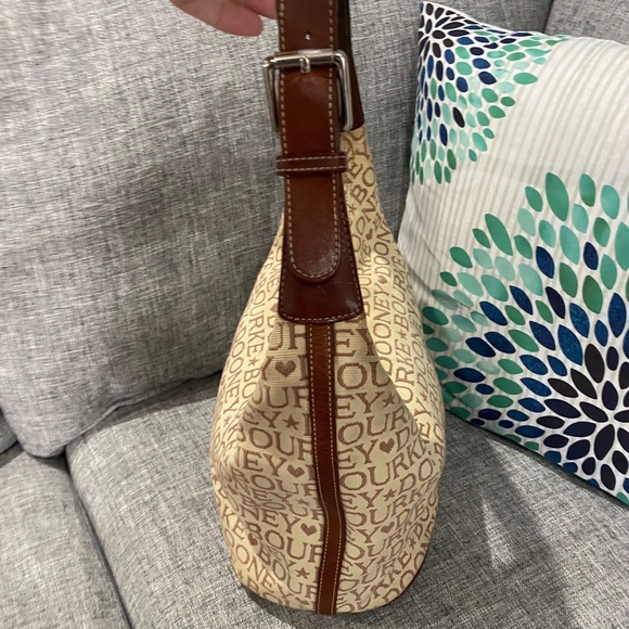 Dooney & Bourke purse - Picture 4 of 7